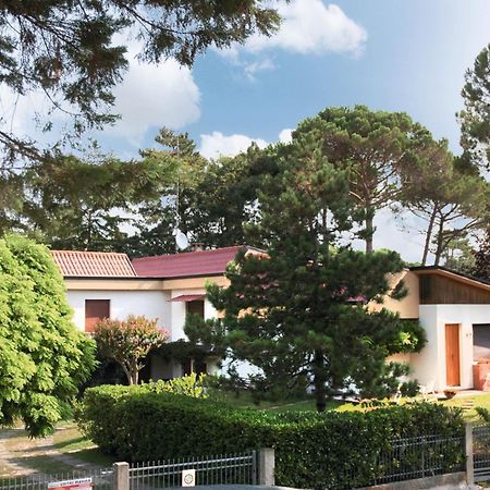 Villa Tre Pini Lignano Sabbiadoro Buitenkant foto